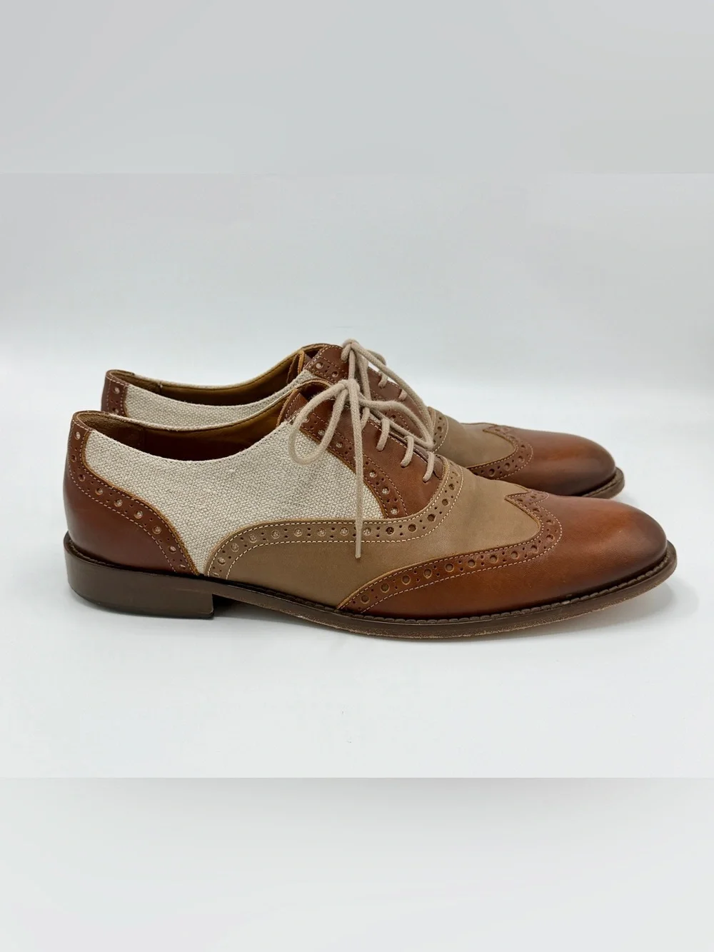 Bruno Magali Baroque Wingtip Oxfords, Men’s size 8.5, Made in Italy
